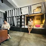 Wanderlust Hostel & Home Stay